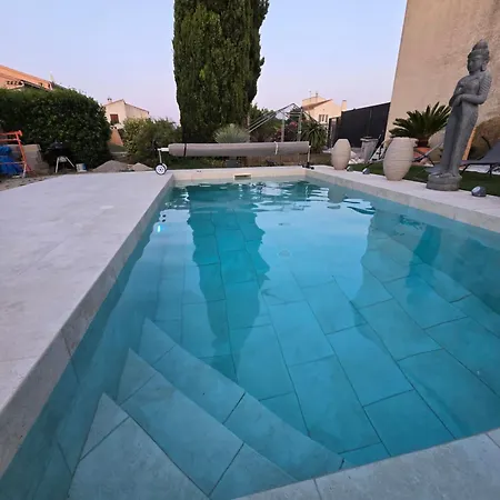 Le De Chloe En Provence