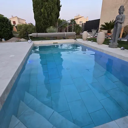 Le De Chloe En Provence Apartment