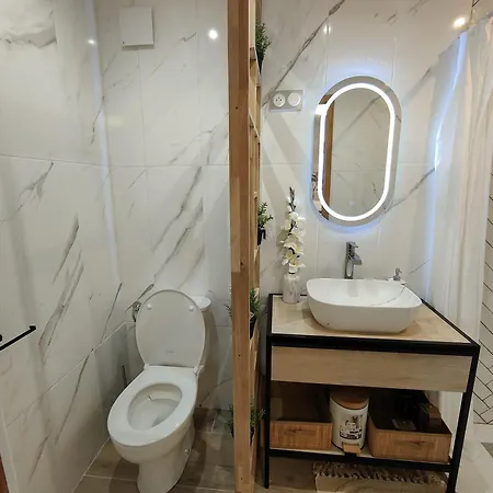 Le De Chloe En Provence * Фуркё