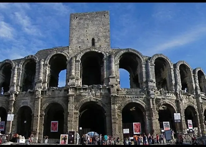 Le De Chloe En Provence アパート Fourques